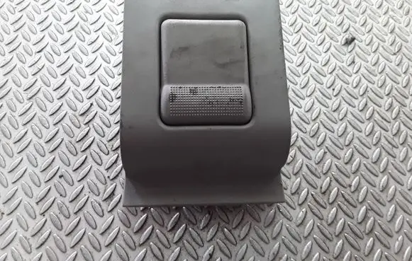 Audi A4 S4 B6 8E 8H Cargo luggage net fixing mount 4D0857635