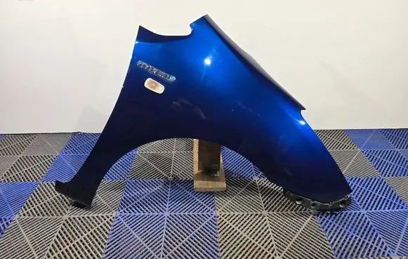 Toyota Prius (XW20) Fender