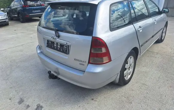 Toyota Corolla E120 E130 Tailgate/trunk/boot lid CROLLAE12KOMBI199