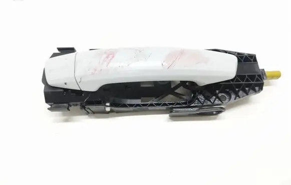 Audi A3 S3 8V Front door exterior handle/bracket 8VQ839885