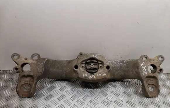 Audi A4 S4 B7 8E 8H Gearbox mounting bracket 8E0399263AG