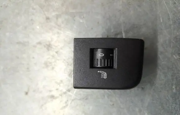 Volkswagen Phaeton Seat heating switch 3d0963563a