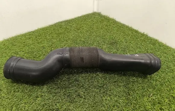 Mercedes-Benz R W251 Air intake duct part A2515051561