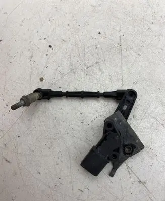 Audi A4 S4 B9 Headlight/headlamp level sensor 4M0907503