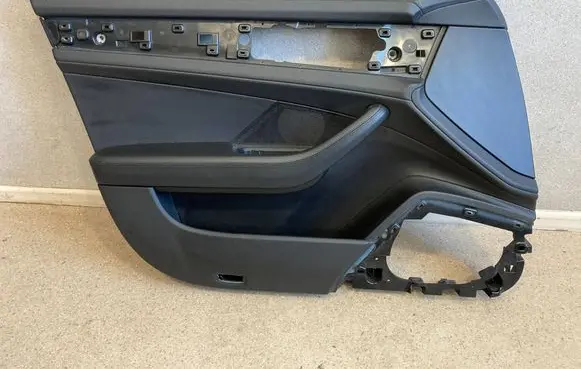 Porsche Panamera (971) Front door card panel trim 