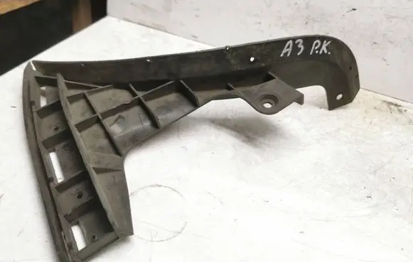 Audi A3 S3 8L Front bumper mounting bracket 8L0807378