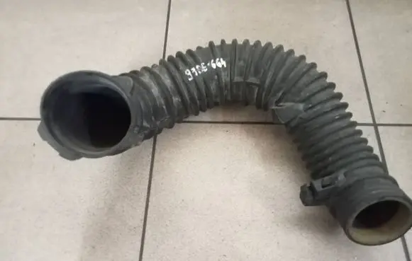 Renault Trafic II (X83) Intercooler hose/pipe 93861664