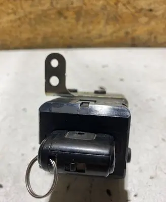 Toyota Corolla Verso AR10 Ignition lock 626399000