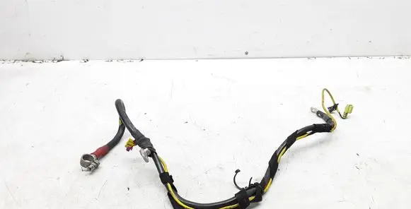 Audi A6 S6 C6 4F Positive cable (battery)