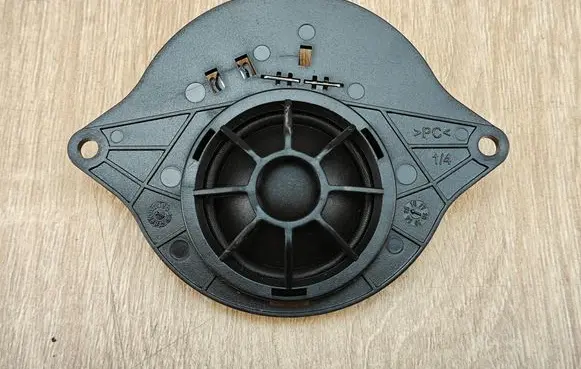 Audi A4 S4 B9 Panel speaker 8W0035399