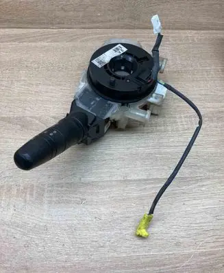 Wiper turn signal indicator stalk/switch