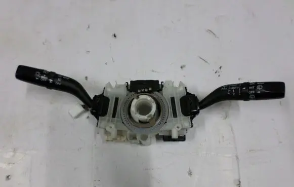 Mazda CX-7 Wiper turn signal indicator stalk/switch