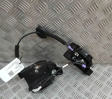 Peugeot 3008 III Coupe door lock (next to the handle) 9820155380 9843340580