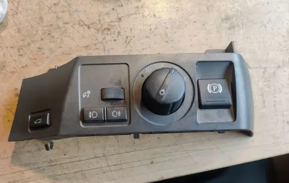 BMW 7 E65 E66 Light switch 6131691888801 691888801 6918888