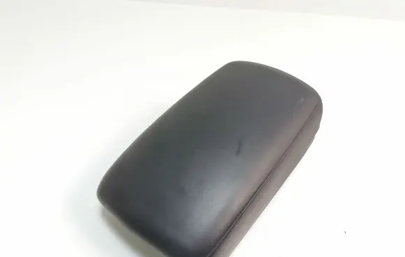Nissan Qashqai Armrest 07B2404CB9