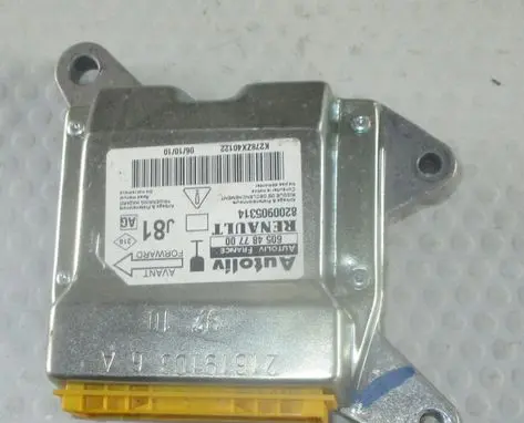 Renault Espace IV Airbag control unit/module 8200905314