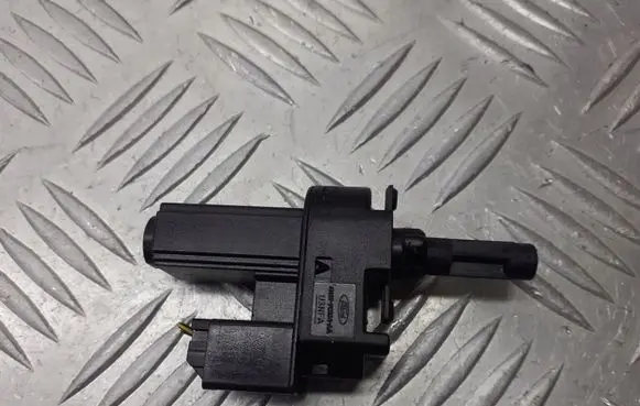 Ford Focus Brake pedal sensor switch 4M5T-7C354-AA