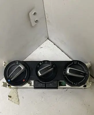 Volkswagen Polo V 6R Climate control unit 6R0820045G
