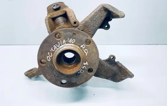 Volkswagen Caddy Front wheel hub 1K0407256T 1K0498621
