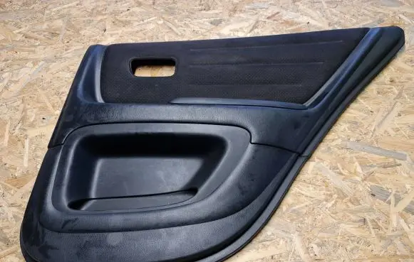 Lexus IS 200-300 Rear door card panel trim 6778753010