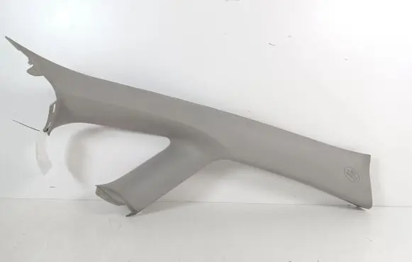 Toyota Auris 150 (A) pillar trim 6221002020