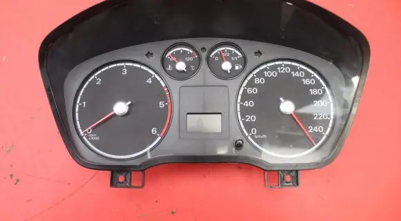 Ford Focus C-MAX Speedometer (instrument cluster) 7M5T-10849-CE