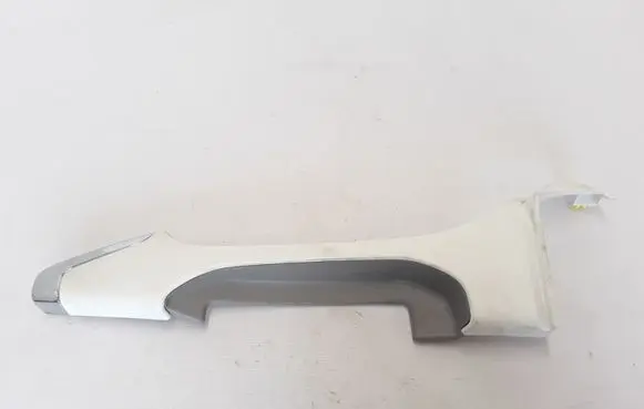 Renault Zoe Panel trim 682102415R