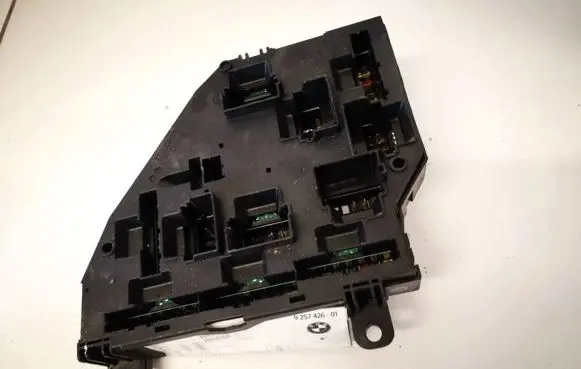 BMW 5 GT F07 Fuse box set 925281301 9252813-01