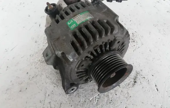 Toyota Corolla Verso AR10 Generator/alternator 2706028070