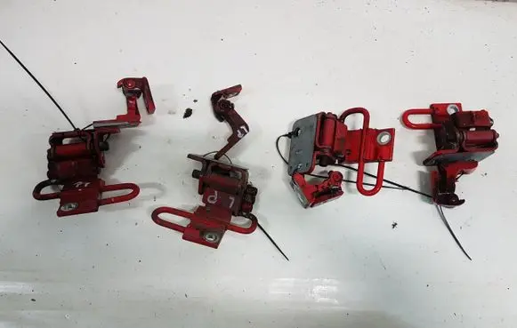 Audi A3 S3 8P Rear door hinge set 