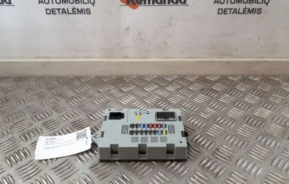 Land Rover Range Rover Evoque L538 BSM Control unit QRBETYAA 73707520 1310311517