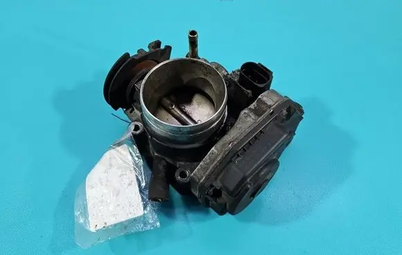 Seat Toledo II (1M) Throttle body valve 06A133064J IMPRK1574198