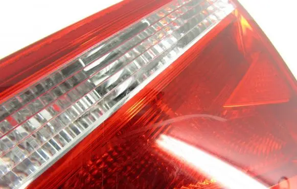 Audi A5 8T 8F Tailgate rear/tail lights 8t0945094