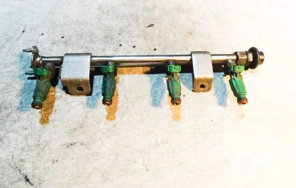 Hyundai Sonata Fuel main line pipe 3531025200