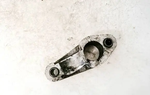 Mercedes-Benz A W169 other engine part 