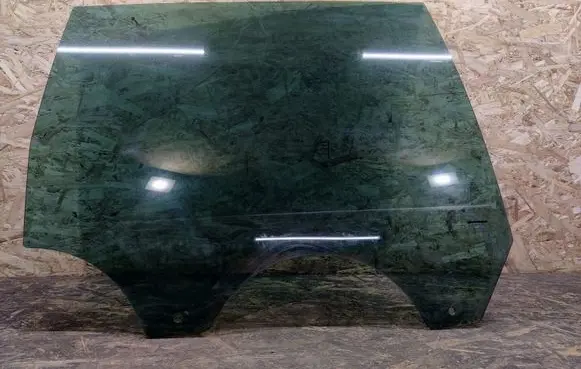 Ford Galaxy Rear door window glass