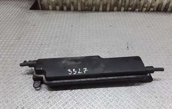 Vacuum air tank