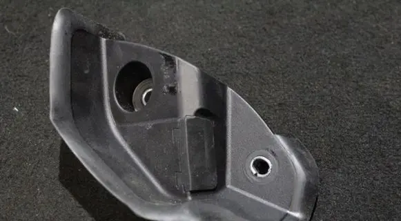 BMW 3 G20 G21 Tailgate check strap stopper 7453422