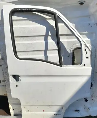 Renault Master II Front door 7751474637