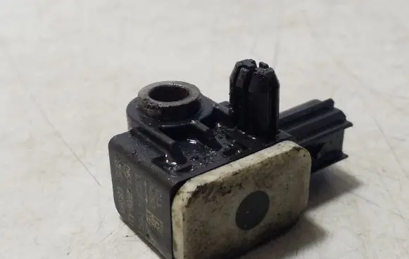 Ford Kuga II Airbag deployment crash/impact sensor CM5T14B006AA