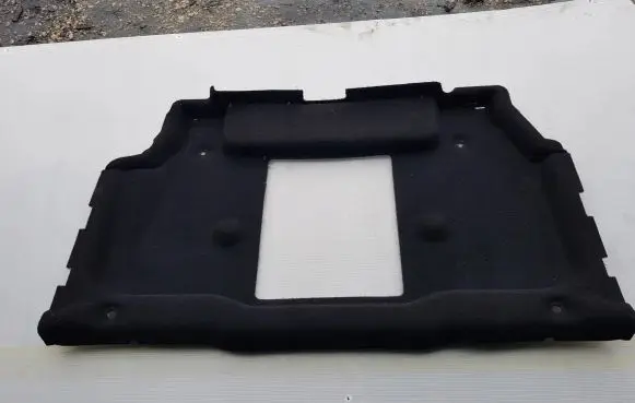 Mercedes-Benz E C207 W207 Trunk separation A2076940525