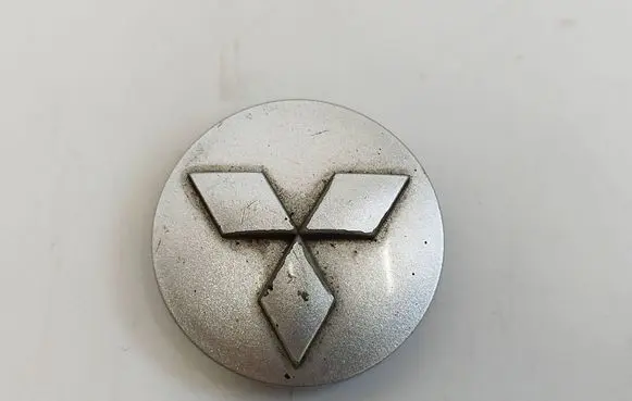 Mitsubishi Colt Original wheel cap 4252A017