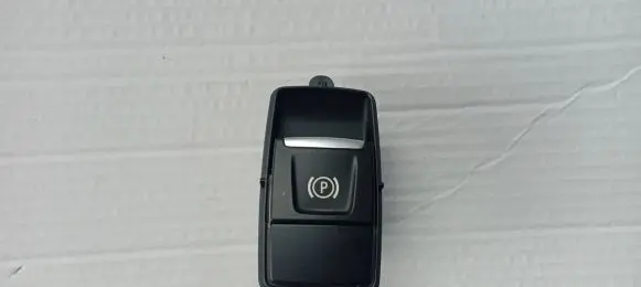 BMW X1 F48 F49 Hand parking brake switch 6822523