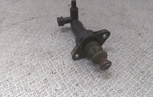 Volkswagen Polo Clutch slave cylinder 6Q0721261D