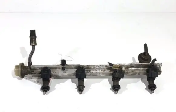 Honda CR-V Fuel main line pipe