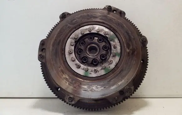 Dodge Nitro Dual mass flywheel 