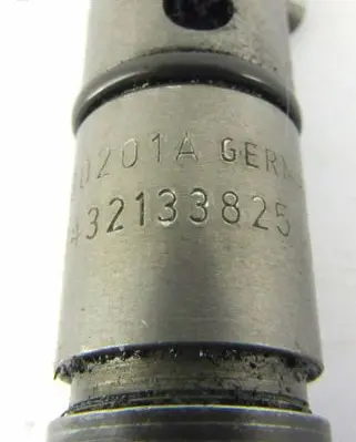 Volkswagen PASSAT B5.5 Fuel injector 059130201A