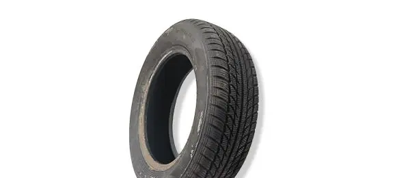 Toyota Yaris XP210 R15 winter tire 