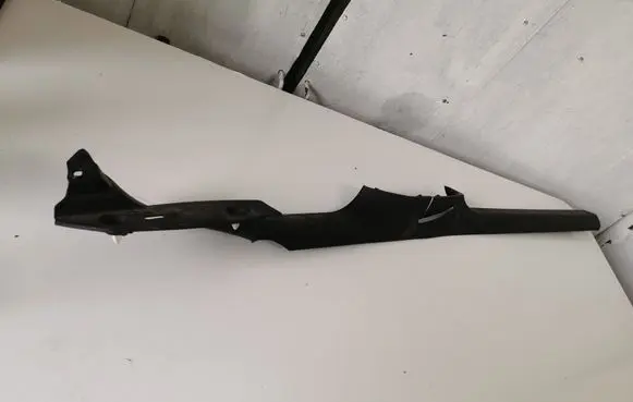 Volkswagen PASSAT B6 Front sill trim cover 3C0853369