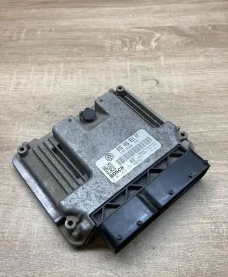 Volkswagen Caddy Engine control unit/module ECU 03G906021FF 0281013157